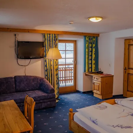 호텔 Zwieselstein 3*